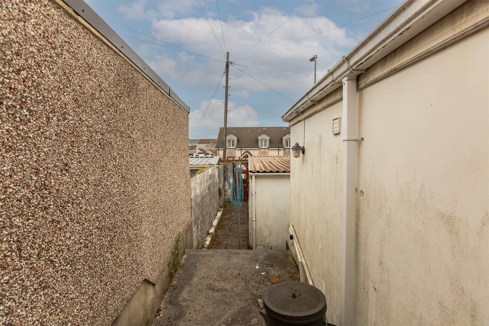 Downing Street, Llanelli, SA15 2UA